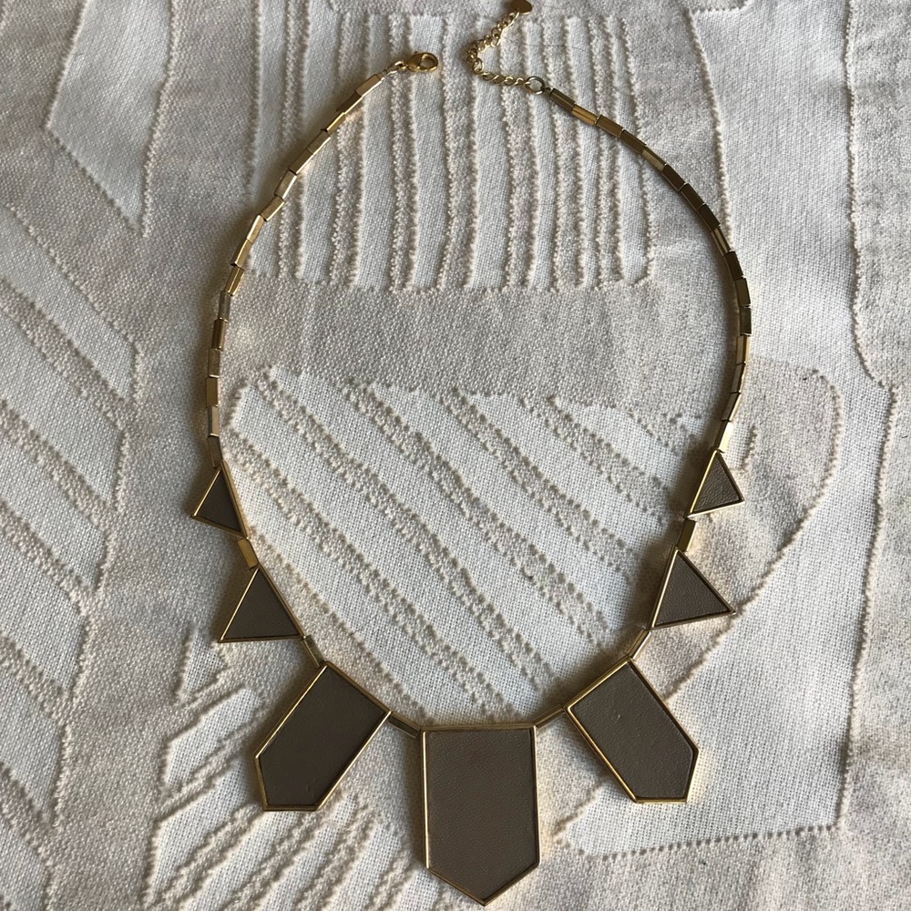 House of Harlow Station Necklace
